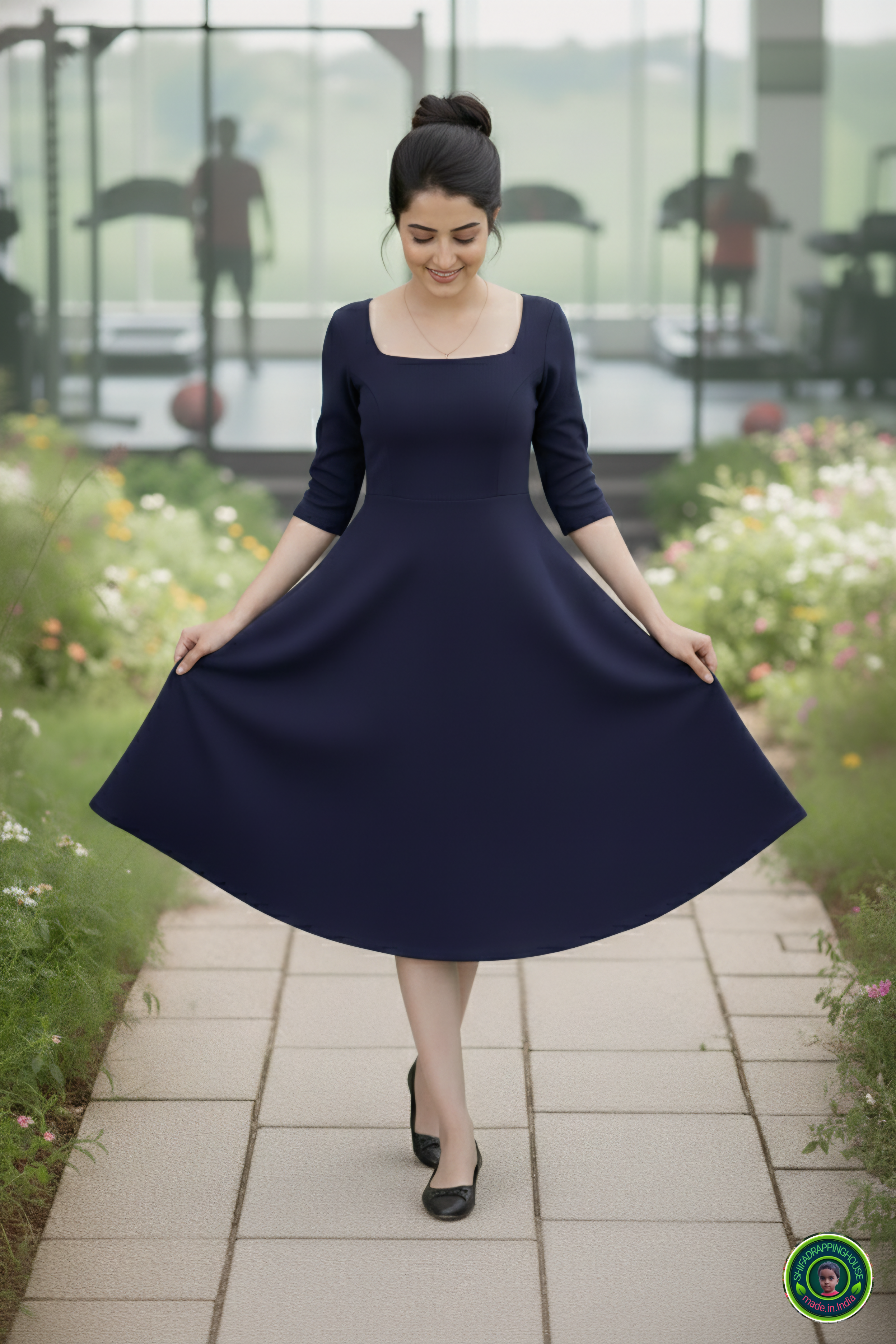 Chic Navy Denim Summer Dress – Full Fitting Princess Cut with Pockets